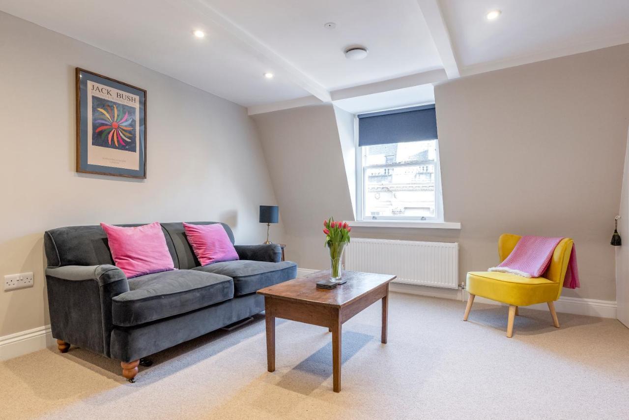Stunning & Central Milsom Street Apartment Bath Exterior photo